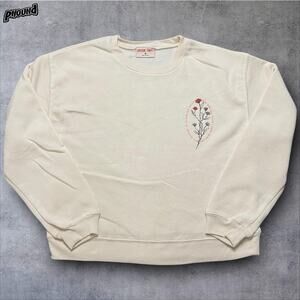 Taylor Swift Sweatshirt Womens Medium Cream Red Blue Floral Loving Him Was Red